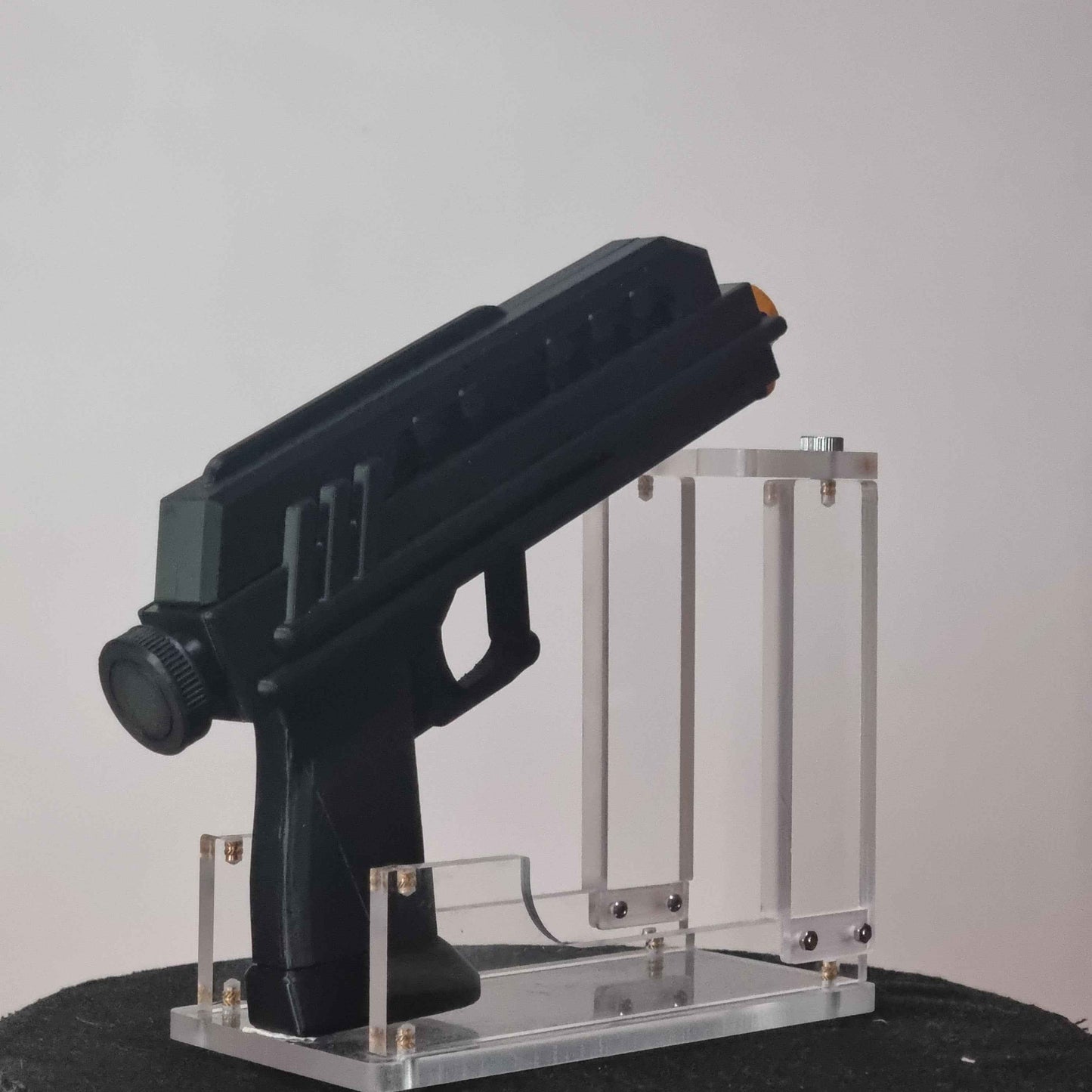 Blaster DC-17 top view 3D printed Star Wars blaster NMT's Workshop